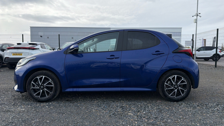 Toyota Yaris 1.5 Hybrid Design 5dr CVT Hybrid Hatchback